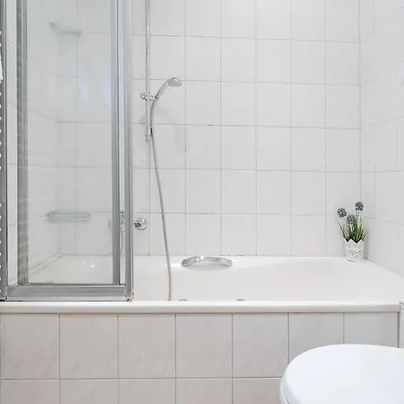 Apartment Haus Schwanensee Seezauber Bosau